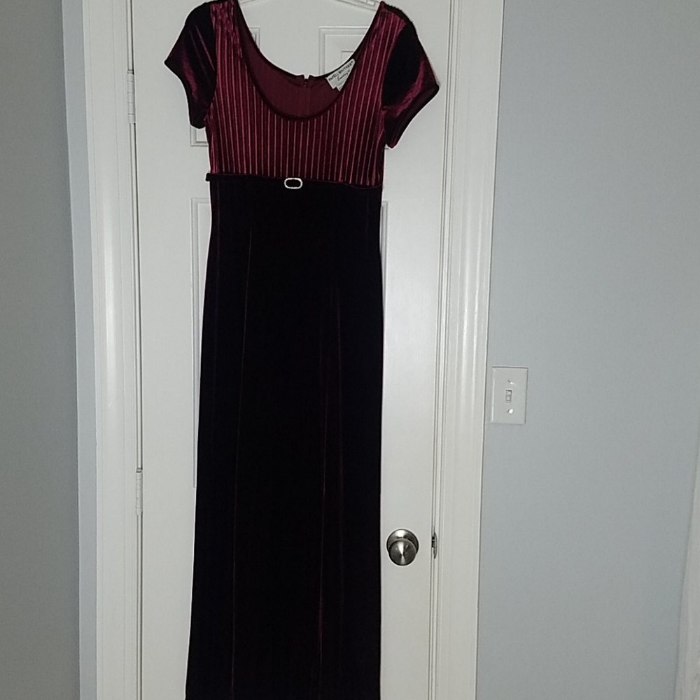 Maxi dress size 10 Pappell Boutique Evening